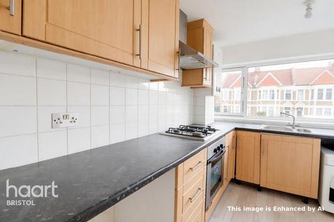 1 bedroom apartment to rent, Shamrock Road, BRISTOL