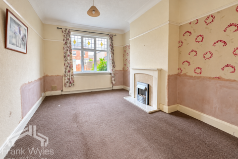 3 bedroom end of terrace house for sale, South Street, Lytham St. Annes, Lancashire