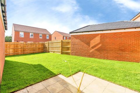 4 bedroom detached house to rent, Tern Crescent, Bosham, Chichester, PO18