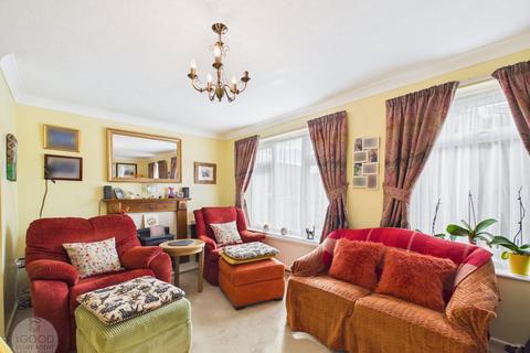 3 bedroom detached house for sale, Burdon Drive, Hereford HR1