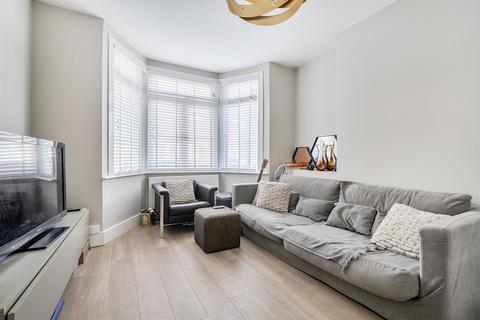 1 bedroom flat for sale, Leighton Road, Enfield