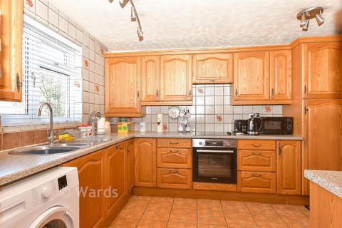 3 bedroom terraced house for sale, Claston Close, Dartford DA1