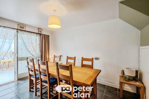 5 bedroom bungalow for sale, Dixton Close, Monmouth