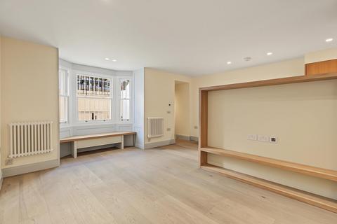 Studio to rent, Redcliffe Road, 46, London SW10