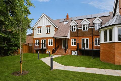 2 bedroom apartment for sale, Hermitage Place, Bath Road, Taplow, Maidenhead