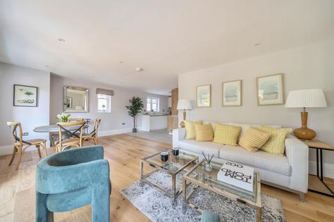 2 bedroom apartment for sale, Hermitage Place, Bath Road, Taplow, Maidenhead