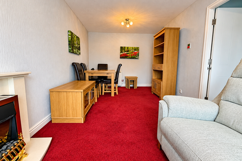 2 bedroom retirement property for sale, 12 Grosvenor Lodge Dorchester Road Hazel Grove, Hazel Grove, SK7