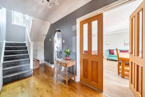 4 bedroom detached house for sale, Cambridge Road East, Farnborough
