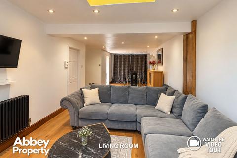 3 bedroom detached house to rent, Buckingham Drive, Luton, LU2