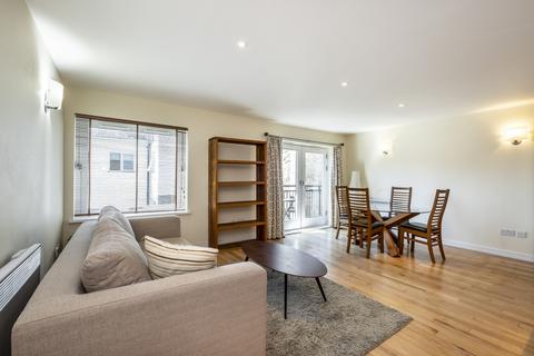 1 bedroom apartment to rent, City Road London EC1V
