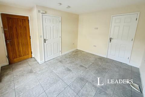4 bedroom detached house to rent, Ulster Terrace, Stoke-on-Trent, Staffordshire, ST4