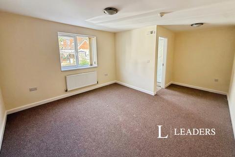 4 bedroom detached house to rent, Ulster Terrace, Stoke-on-Trent, Staffordshire, ST4