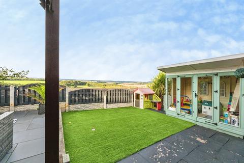 2 bedroom terraced house for sale, Wentworth Road, Blacker Hill, Barnsley
