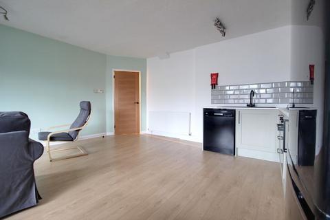 2 bedroom apartment to rent, Bramcote Avenue, Chilwell