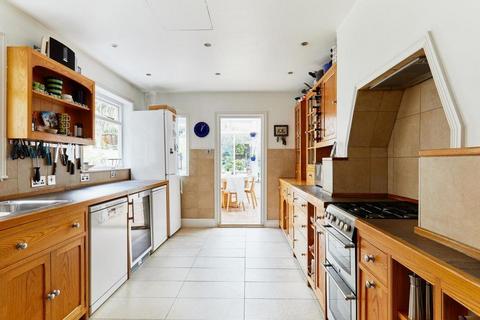 undefined, BERESTEDE ROAD, LONDON, W6 9NP