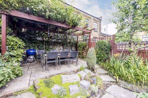 undefined, BERESTEDE ROAD, LONDON, W6 9NP