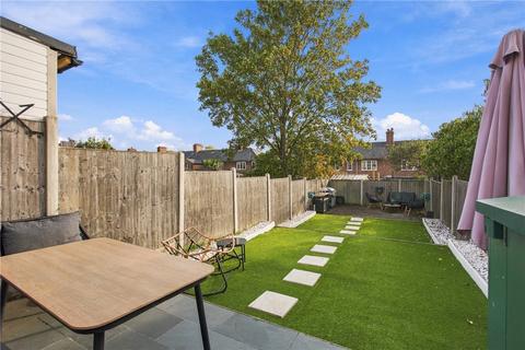 3 bedroom terraced house for sale, Beclands Road, London SW17