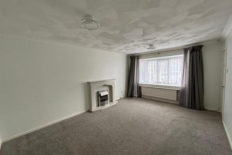 2 bedroom semi-detached bungalow for sale, Pickering Avenue, Hornsea HU18