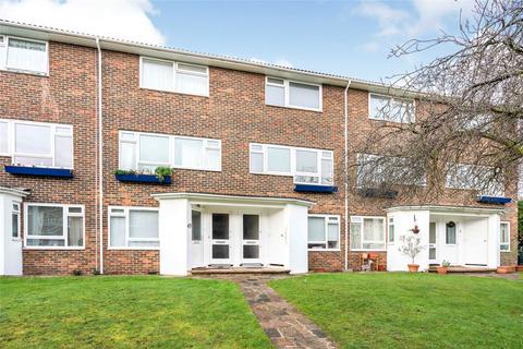 2 bedroom maisonette for sale, Cadogan Court, Sutton