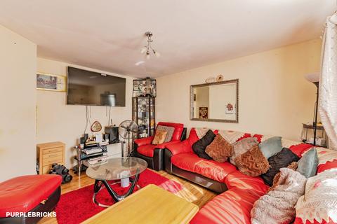 undefined, Gatonby Street, Peckham, SE15