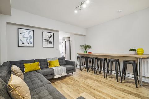 6 bedroom house to rent, Hartley Grove, Leeds LS6