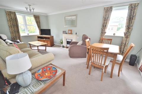 2 bedroom retirement property for sale, Ingle Court, Market Weighton, York