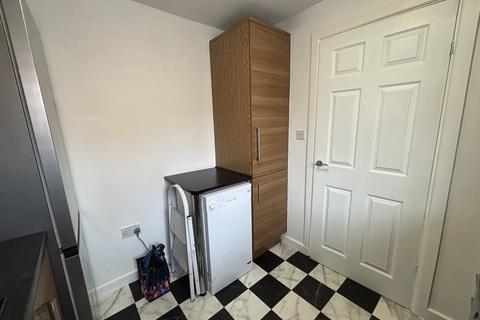 2 bedroom house to rent, Ley Hill Farm Road, BIRMINGHAM