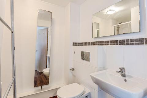 Studio for sale, Cathedral Walk, Bristol