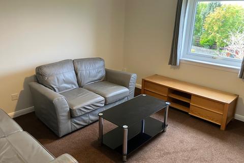 2 bedroom flat to rent, Gladstone Place, Woodside, Aberdeen, AB24
