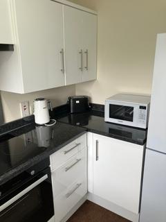 2 bedroom flat to rent, Gladstone Place, Woodside, Aberdeen, AB24