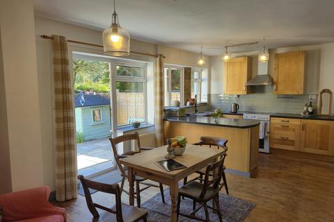 4 bedroom semi-detached house to rent, Normansland, Fairwarp TN22