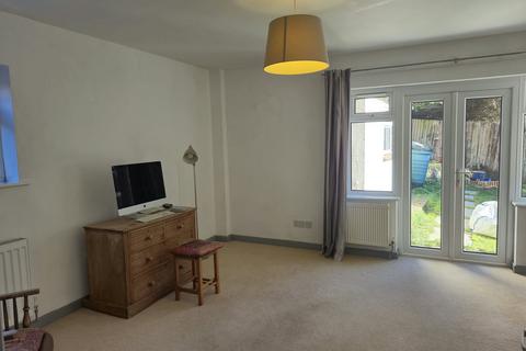4 bedroom semi-detached house to rent, Normansland, Fairwarp TN22