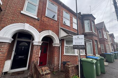 2 bedroom flat to rent, Rigby Road, Hampshire SO17