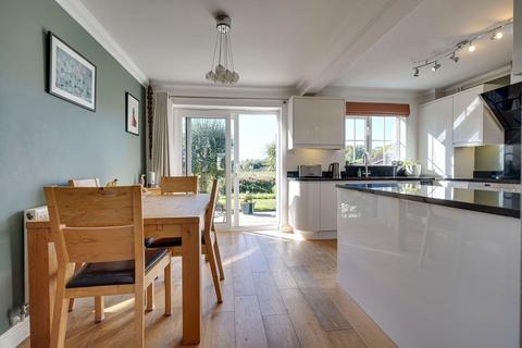 3 bedroom detached house for sale, Luxford Place, Sawbridgeworth, CM21