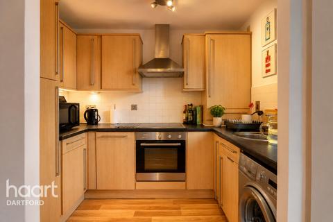 1 bedroom flat for sale, St Edmunds Road, Dartford