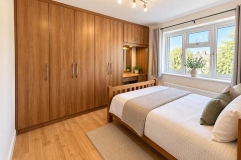 1 bedroom maisonette for sale, Darwin Drive, Southall