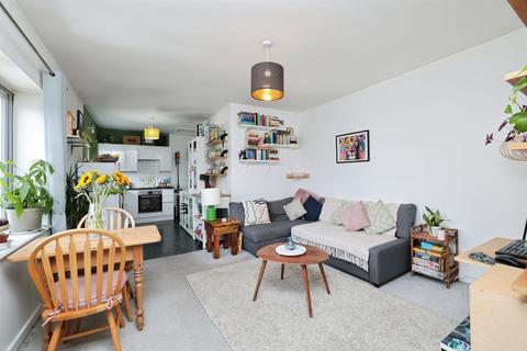 1 bedroom maisonette for sale, Waterside, Chesham