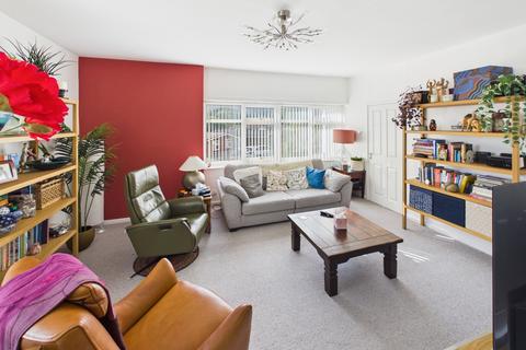2 bedroom detached bungalow for sale, Beechwood Road, Dronfield, Derbyshire, S18