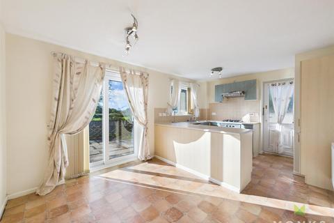3 bedroom detached house for sale, Juniper Close, St. Martins, Oswestry
