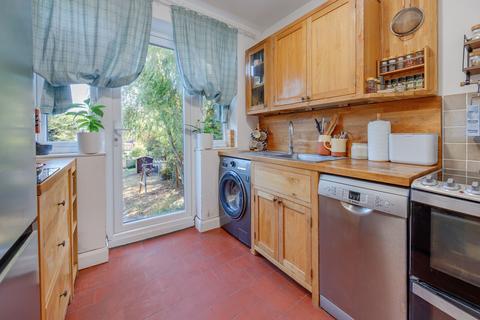 3 bedroom semi-detached house for sale, Oakwood EN2