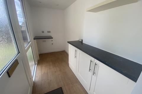 3 bedroom end of terrace house to rent, Arundel Road, Yeovil