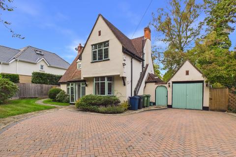 3 bedroom detached house to rent, Gorelands Lane, Chalfont St. Giles, Buckinghamshire, HP8