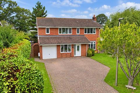 5 bedroom townhouse for sale, Millbrook  End, Tattenhall CH3