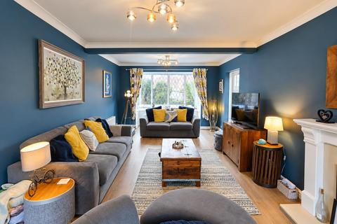 5 bedroom townhouse for sale, Millbrook  End, Tattenhall CH3