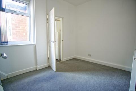 2 bedroom terraced house to rent, 2-Bed Terraced House to Let on Caroline Street, Preston
