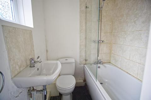 2 bedroom terraced house to rent, 2-Bed Terraced House to Let on Caroline Street, Preston