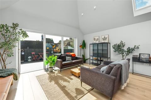 2 bedroom apartment for sale, Harts Yard, Farnham, Surrey, GU9