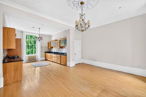 4 bedroom end of terrace house to rent, Wilmington Square, London, WC1X