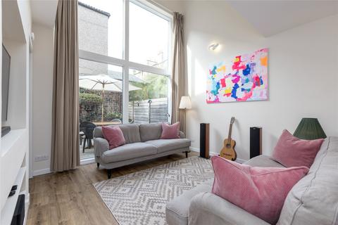 3 bedroom terraced house for sale, New Broughton, Broughton, Edinburgh