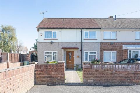 2 bedroom end of terrace house for sale, Stuart Close, Pilgrims Hatch, Brentwood